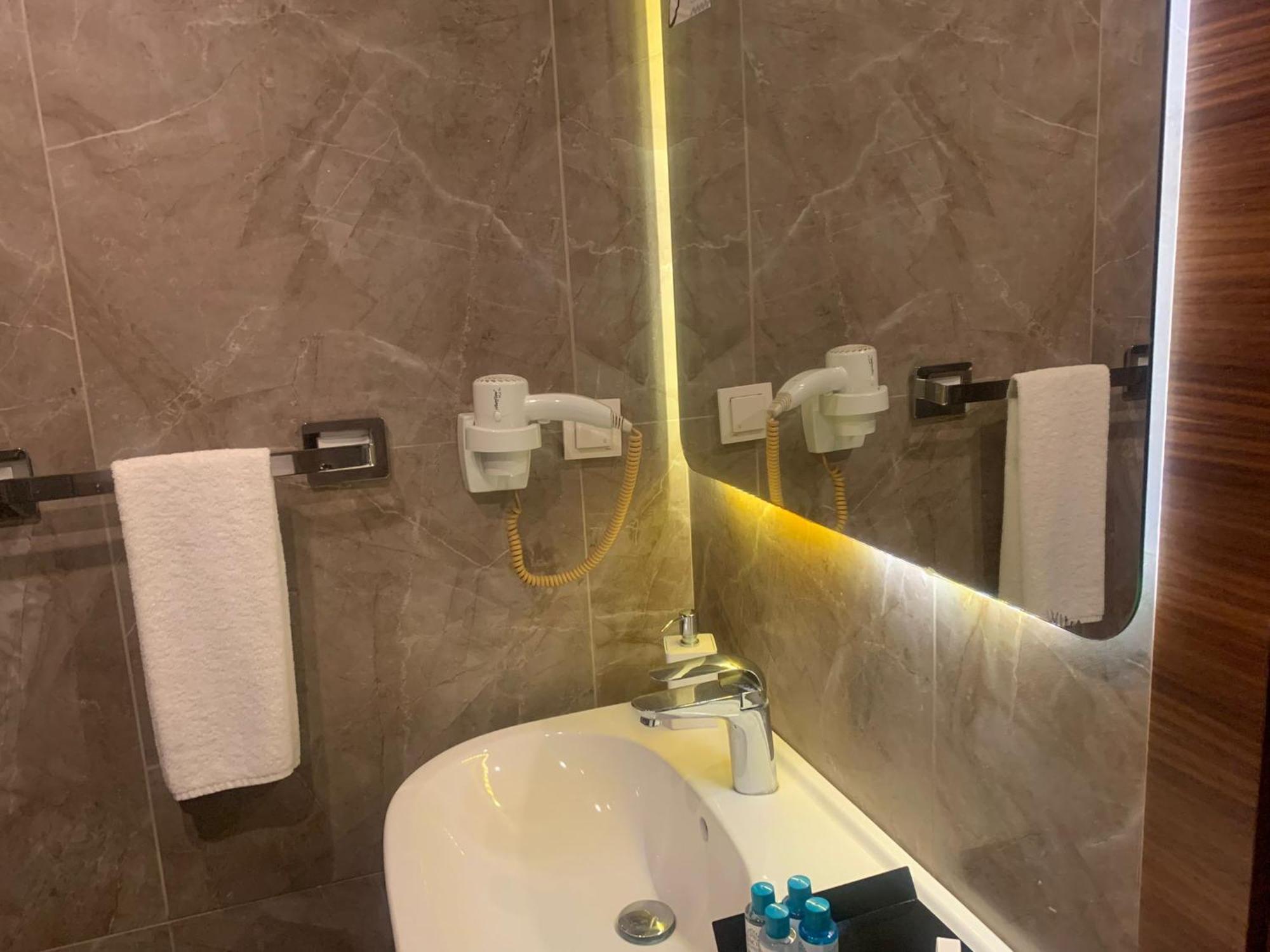 Reikartz 2017 Hotell Ankara Exteriör bild