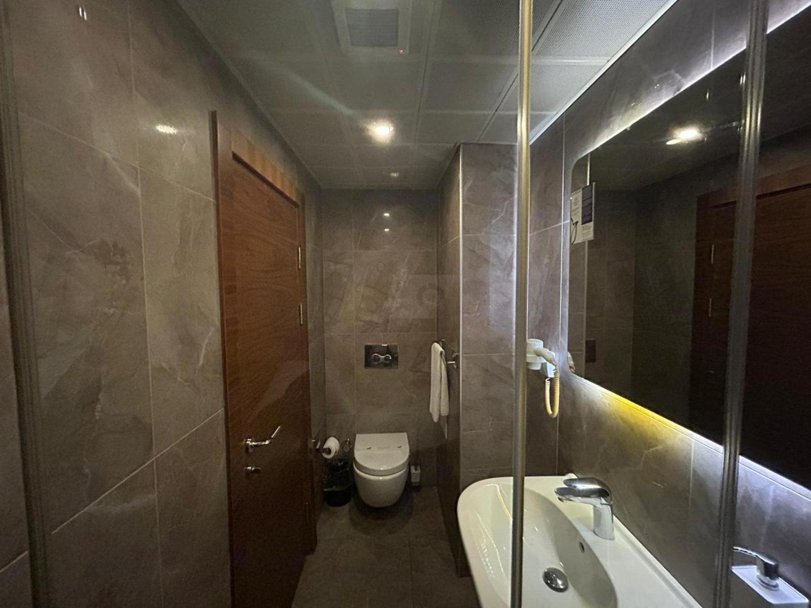 Reikartz 2017 Hotell Ankara Exteriör bild